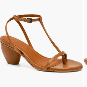Free People La La Land ankle strap sandals 8 tan leather t- strap toe loop heel
